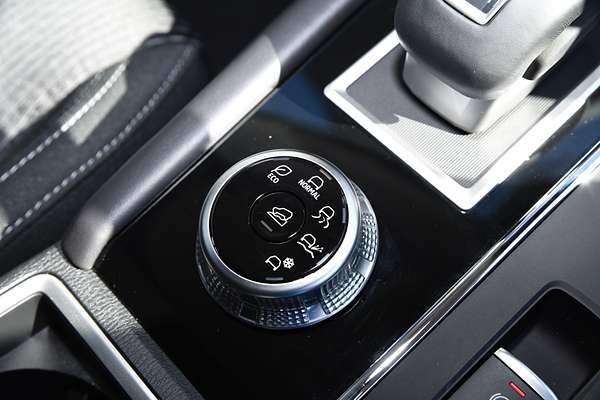 2024 Mitsubishi Outlander LS ZM