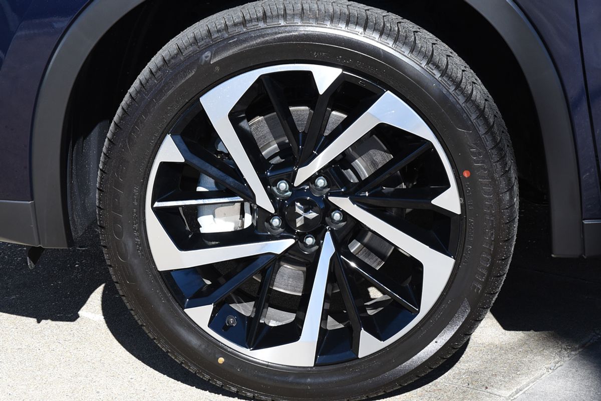 2024 Mitsubishi Outlander Aspire ZM