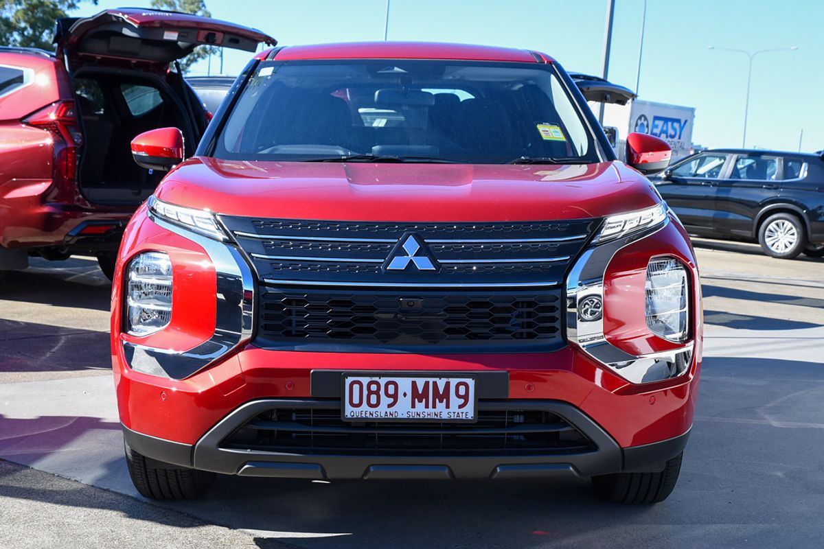 2024 Mitsubishi Outlander ES ZM