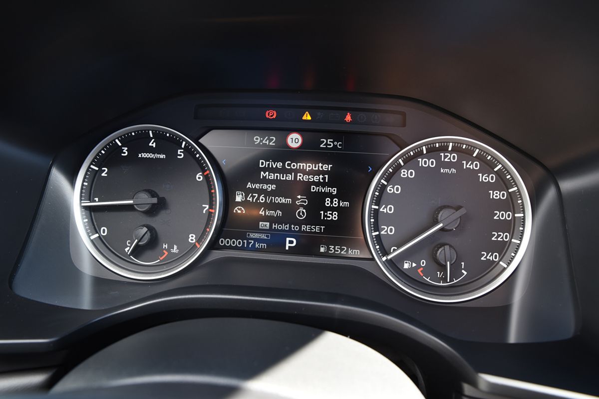 2024 Mitsubishi Outlander ES ZM