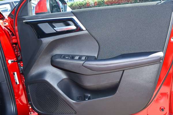 2024 Mitsubishi Outlander ES ZM