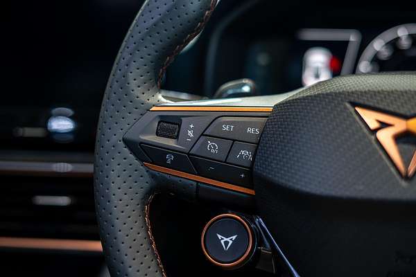 2024 CUPRA Leon VZx KL