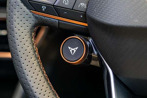 2024 CUPRA Leon VZx KL