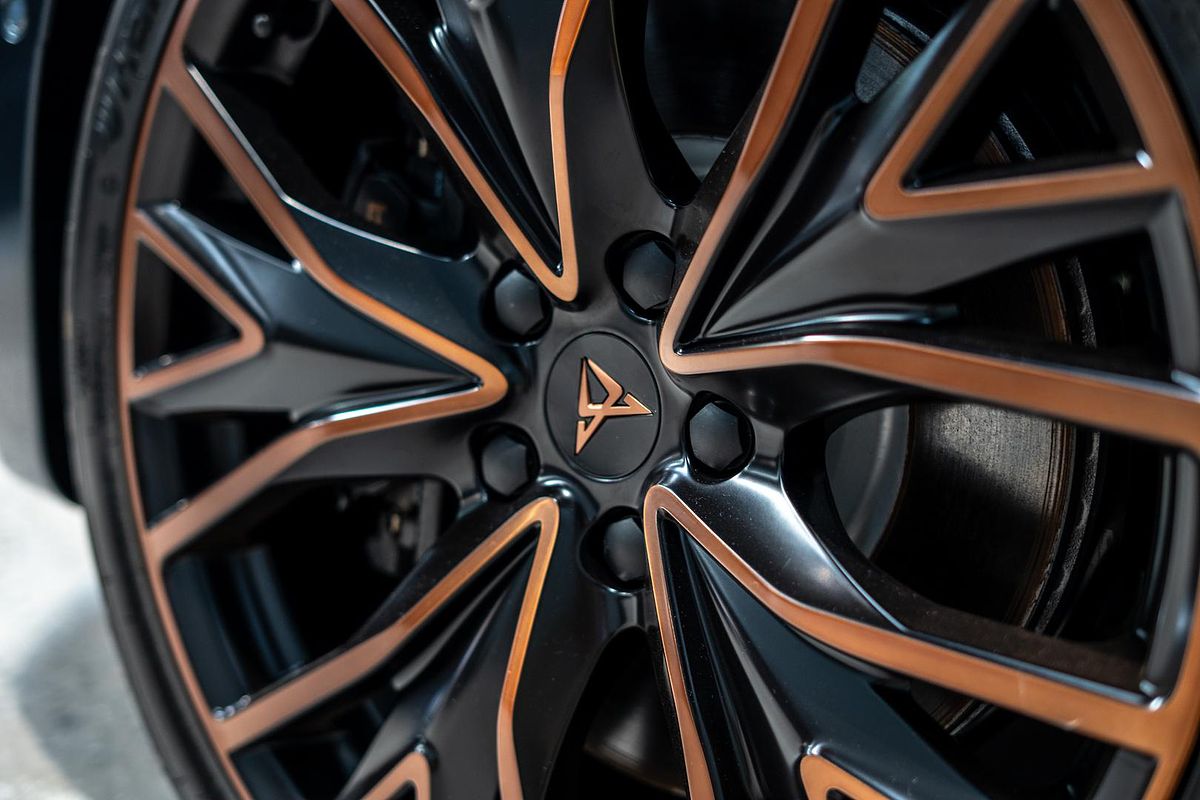 2024 CUPRA Leon VZx KL