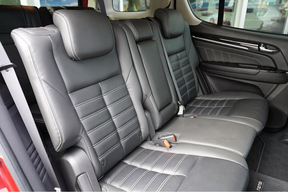 2019 Isuzu MU-X MU-X LS-T (4x4) UIOR809
