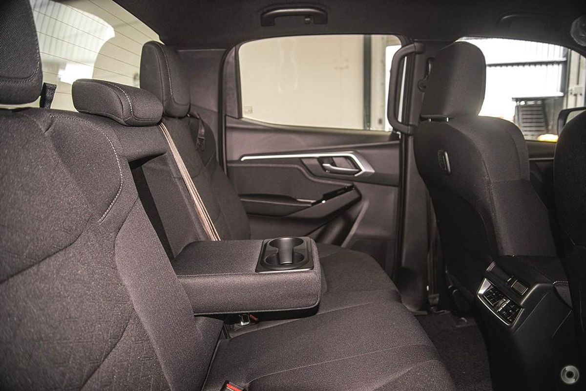 2025 Isuzu D-MAX LS-U High Ride Rear Wheel Drive