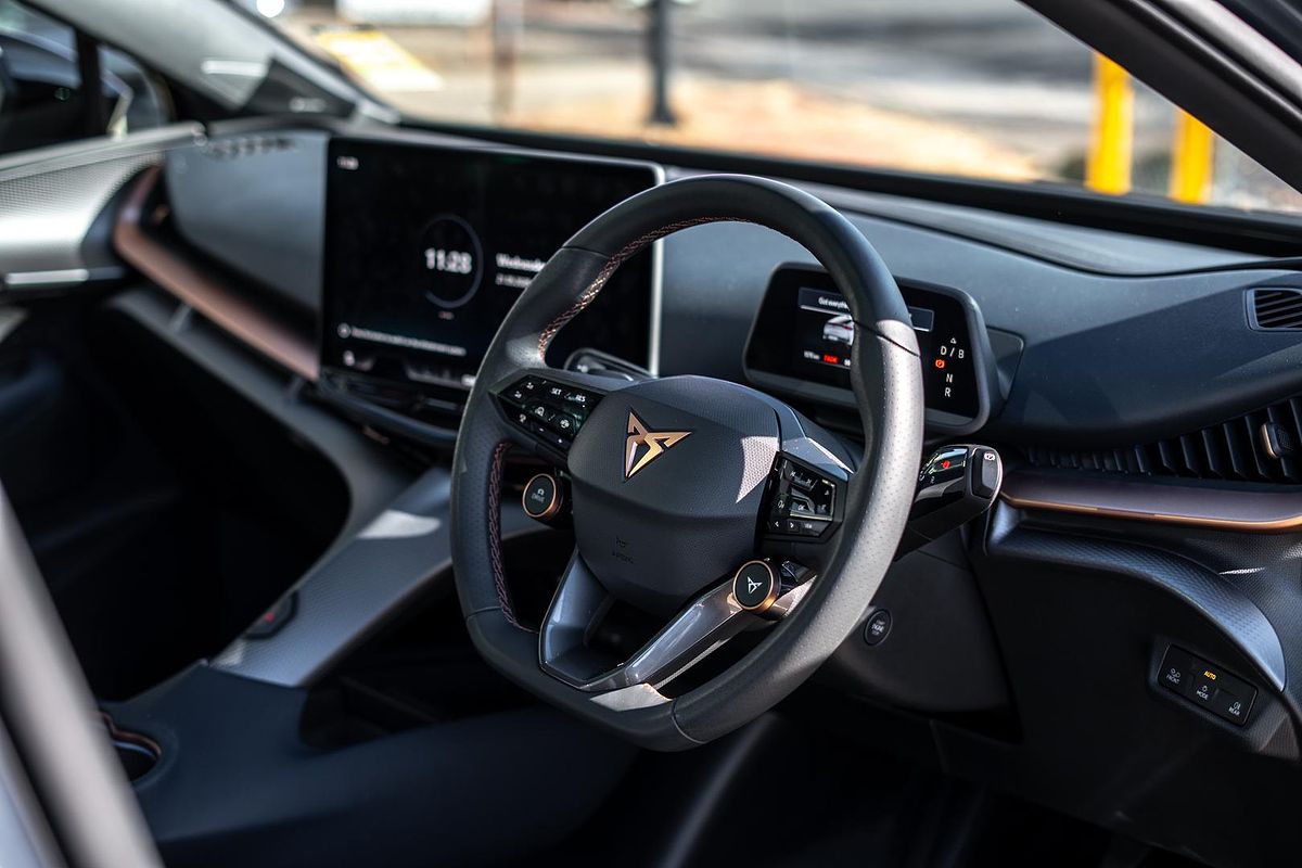 2024 CUPRA Tavascan VZ KR