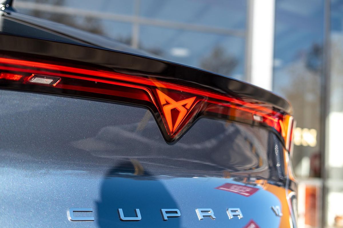 2024 CUPRA Tavascan VZ KR