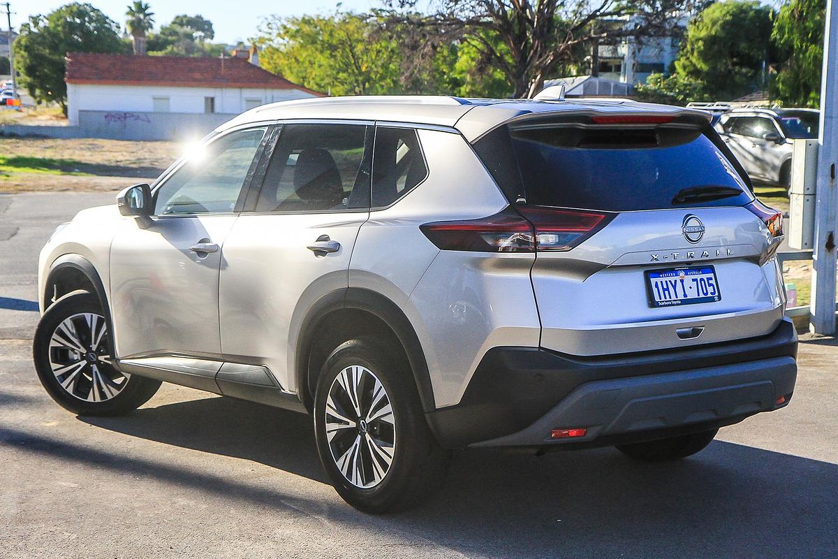2023 Nissan X-TRAIL ST-L T33