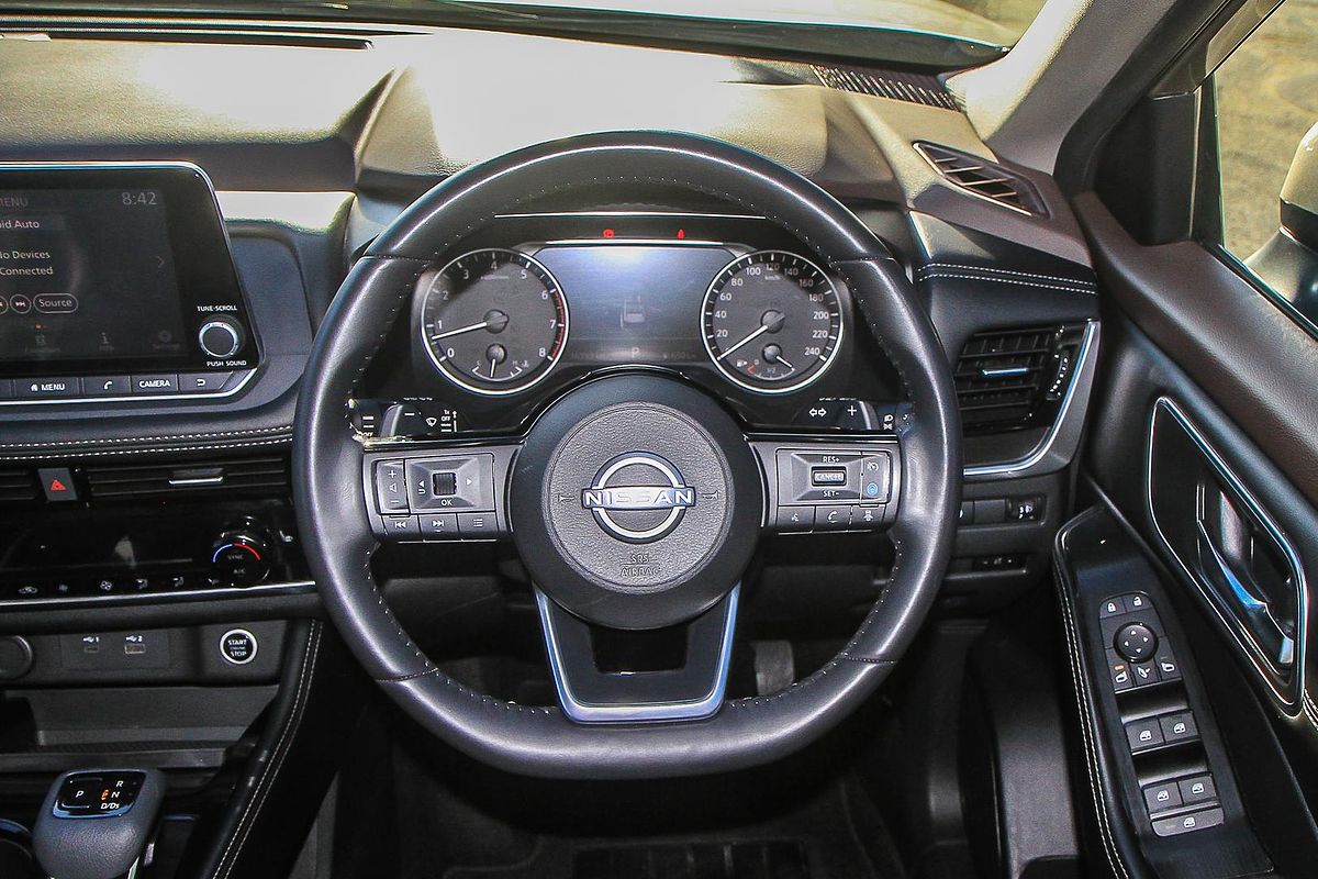 2023 Nissan X-TRAIL ST-L T33