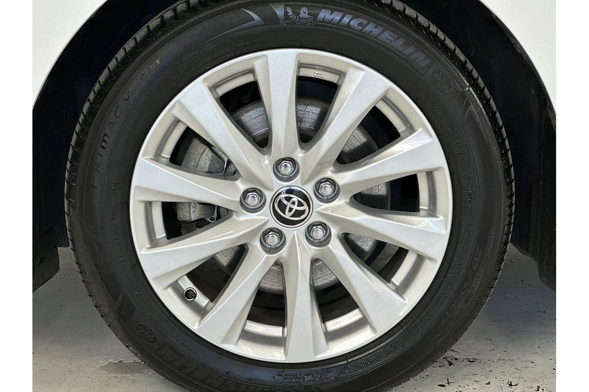 2019 Toyota Camry Ascent AXVH71R