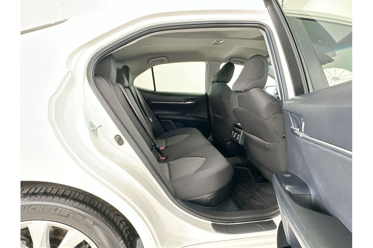 2019 Toyota Camry Ascent AXVH71R