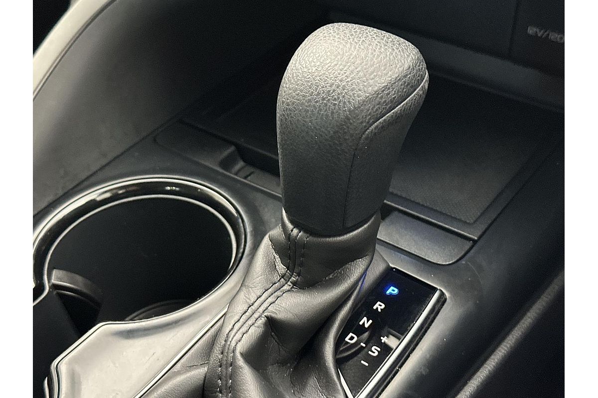 2019 Toyota Camry Ascent AXVH71R