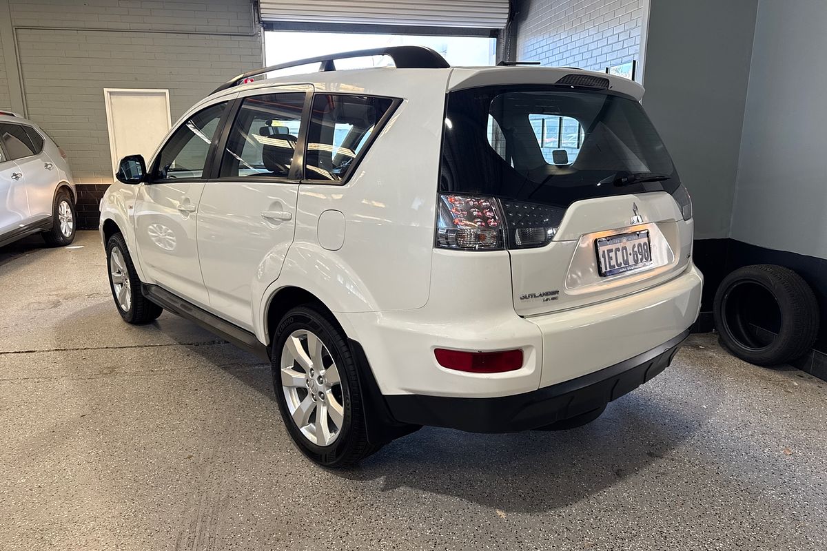 2012 Mitsubishi Outlander LS ZH