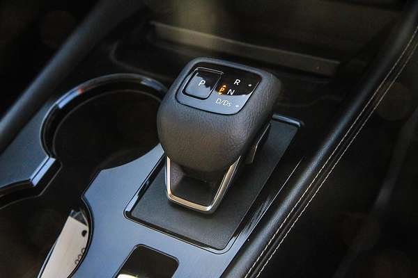 2023 Nissan X-TRAIL ST-L T33