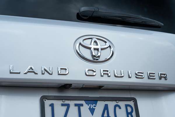 2024 Toyota Landcruiser Sahara FJA300R