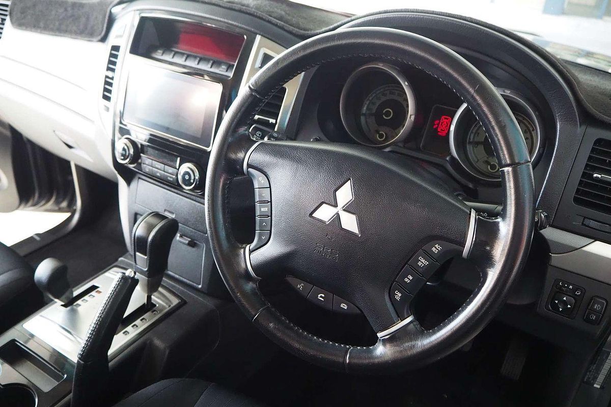 2020 Mitsubishi Pajero GLX NX