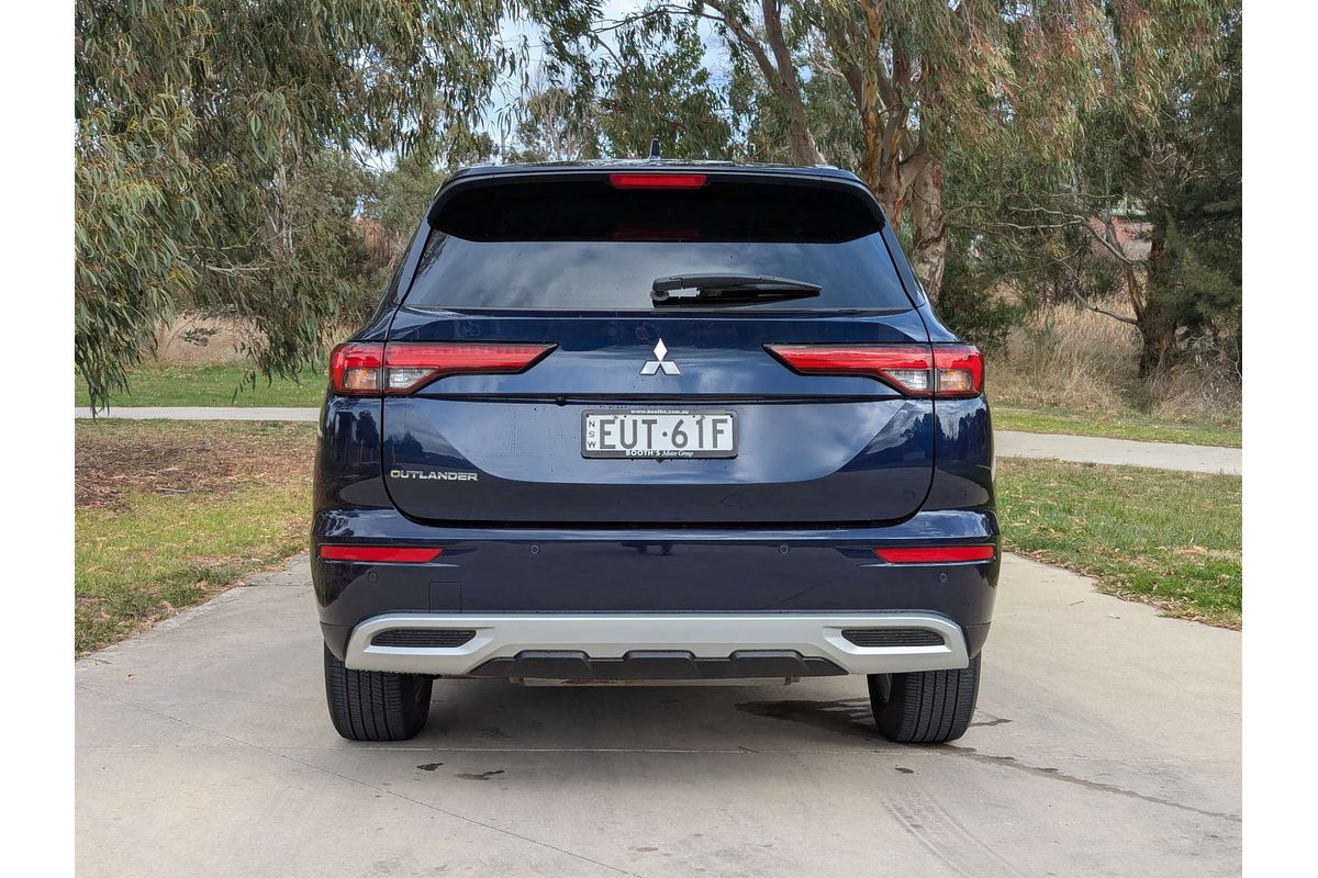 2022 Mitsubishi Outlander LS ZM