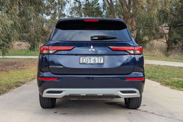 2022 Mitsubishi Outlander LS ZM