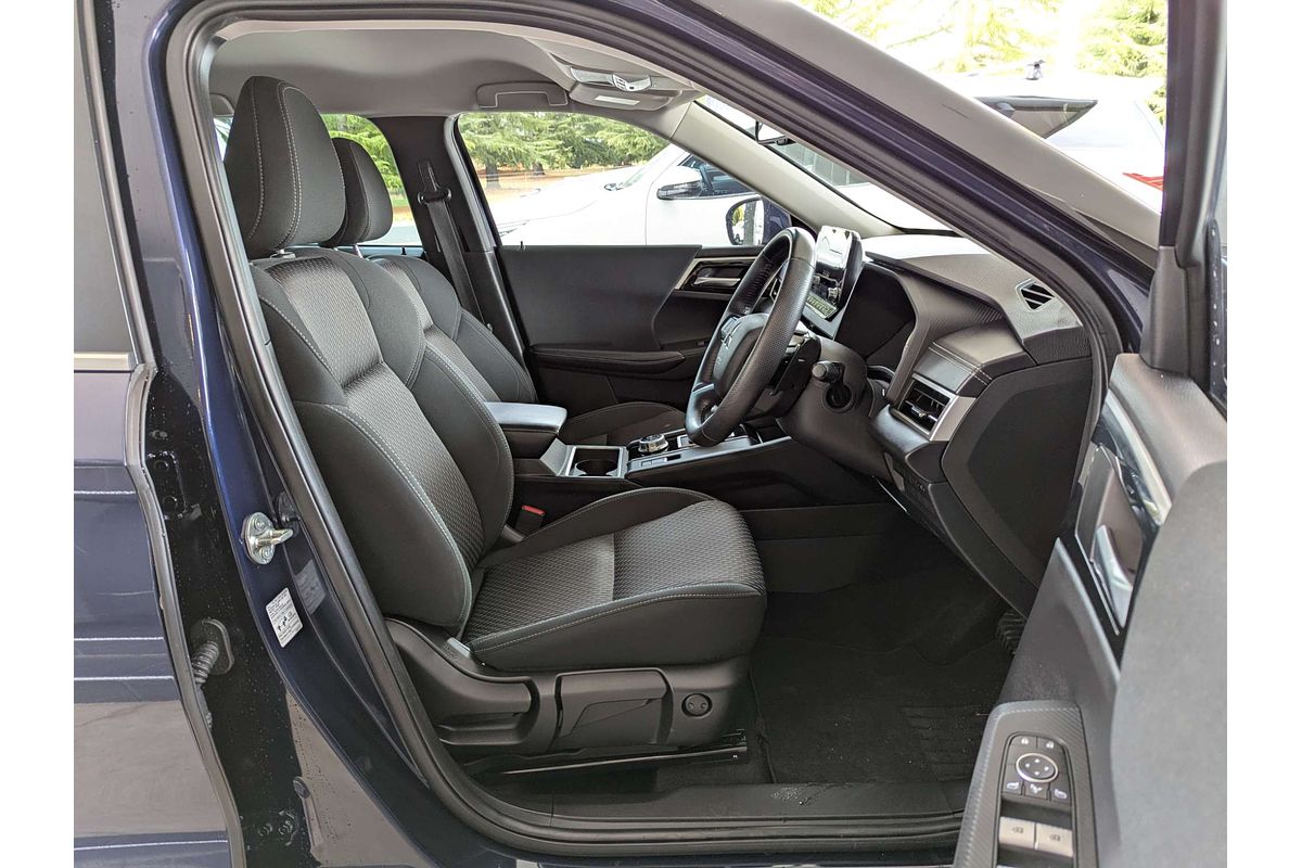 2022 Mitsubishi Outlander LS ZM