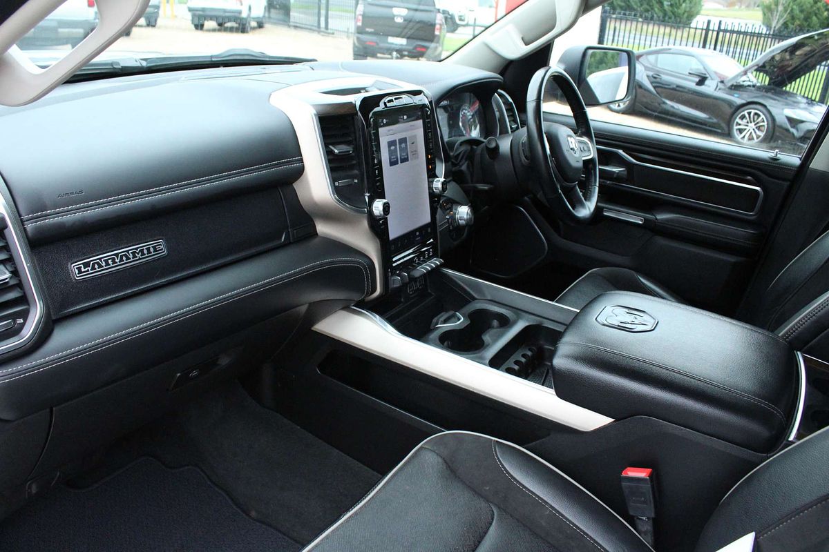 2022 RAM 1500 Laramie DT 4X4 SWB