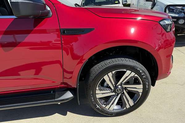 2025 Isuzu MU-X LS-T