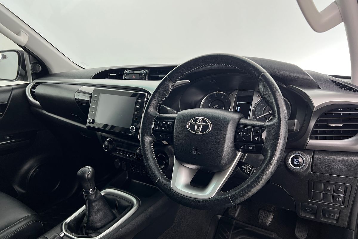 2021 Toyota Hilux SR5 GUN126R 4X4