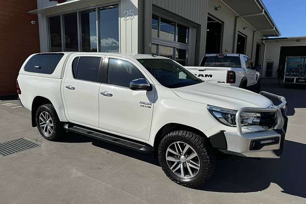 2019 Toyota HILUX SR5 DUAL CAB GUN126R
