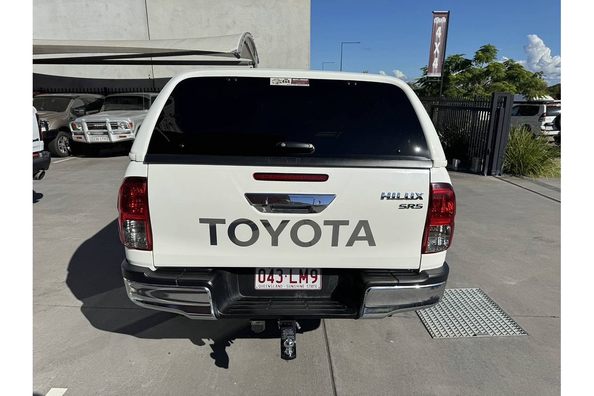 2019 Toyota HILUX SR5 DUAL CAB GUN126R
