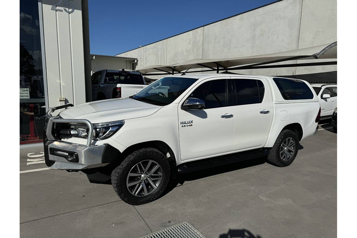 2019 Toyota HILUX SR5 DUAL CAB GUN126R