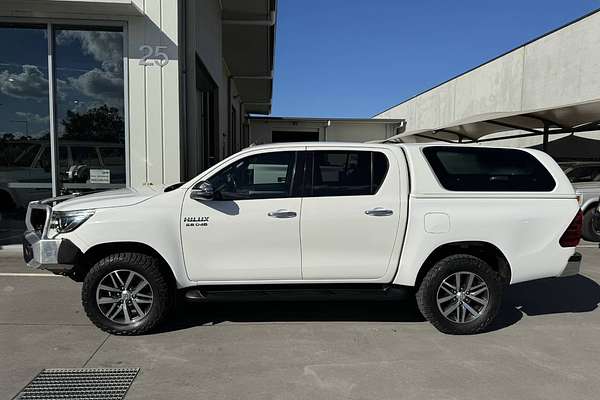 2019 Toyota HILUX SR5 DUAL CAB GUN126R