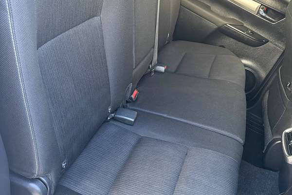 2019 Toyota HILUX SR5 DUAL CAB GUN126R