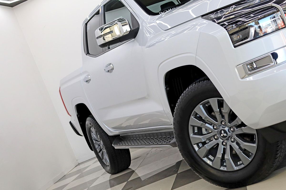 2024 Mitsubishi Triton GLS MV 4X4