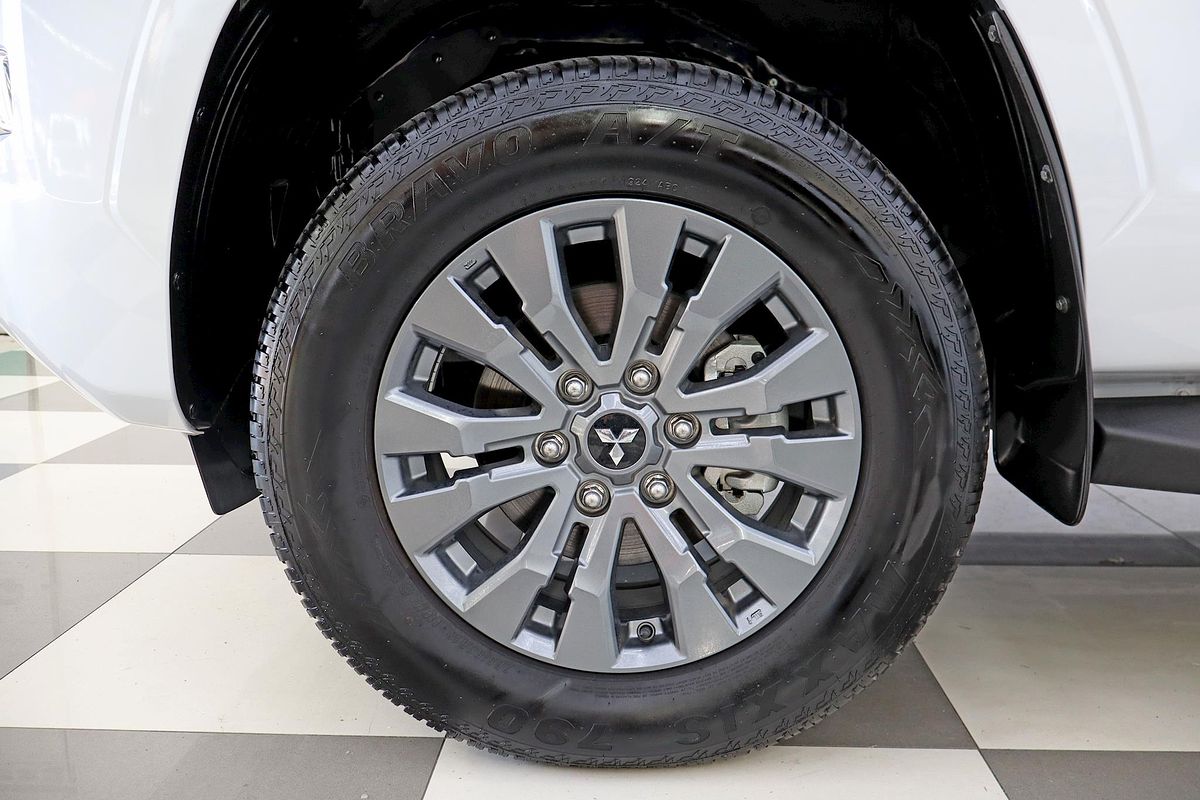 2024 Mitsubishi Triton GLS MV 4X4