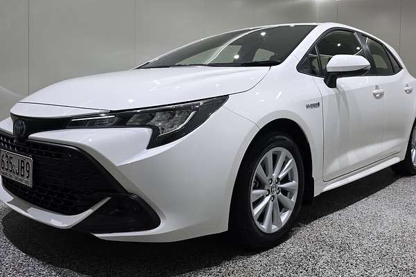 2024 Toyota Corolla Ascent Sport Hybrid ZWE219R