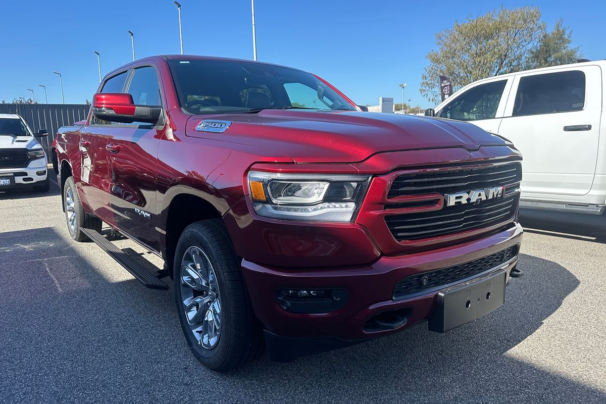 2024 RAM 1500 Laramie Sport RamBox DT 4X4 SWB