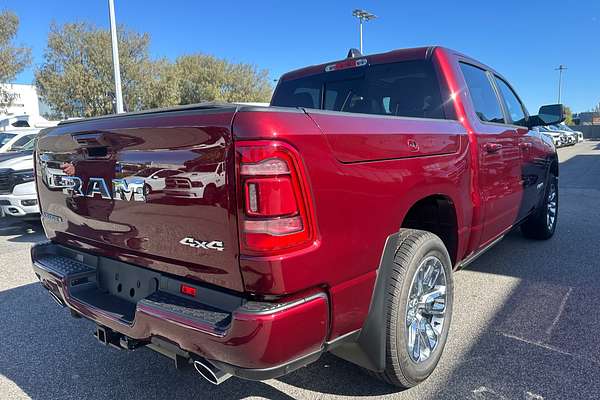 2024 RAM 1500 Laramie Sport RamBox DT 4X4 SWB
