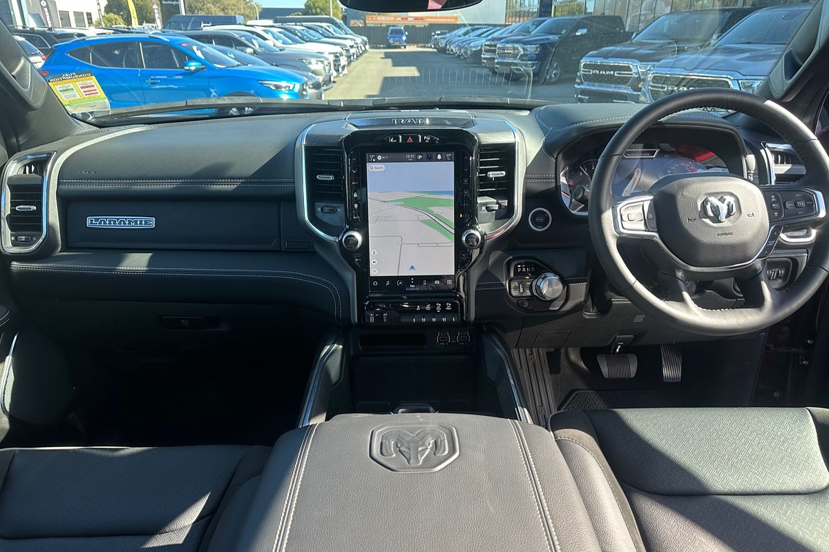 2024 RAM 1500 Laramie Sport RamBox DT 4X4 SWB
