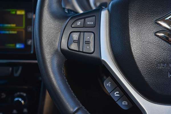 2017 Suzuki Vitara RT-X LY