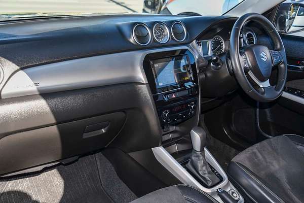 2017 Suzuki Vitara RT-X LY