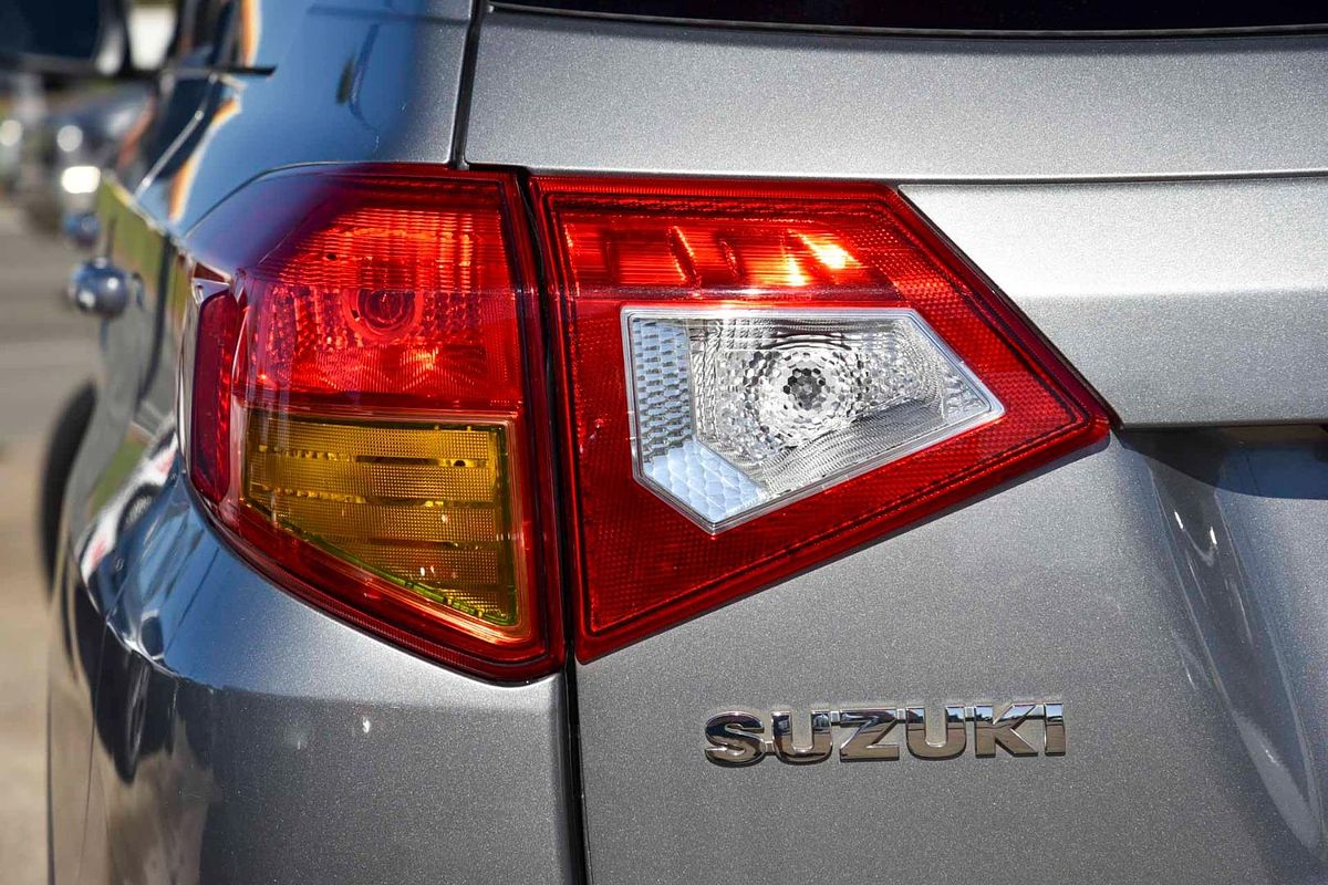 2017 Suzuki Vitara RT-X LY