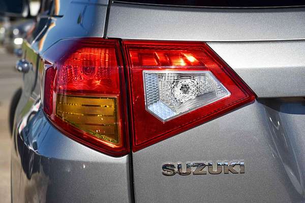 2017 Suzuki Vitara RT-X LY