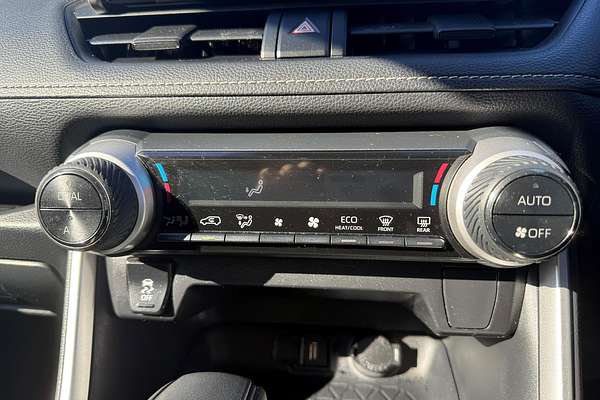 2020 Toyota RAV4 GX AXAH52R