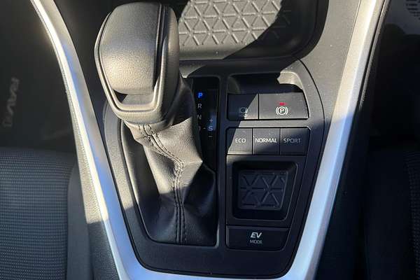 2020 Toyota RAV4 GX AXAH52R