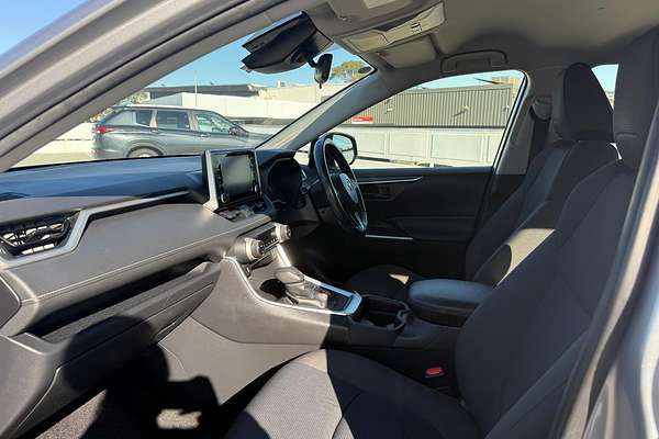 2020 Toyota RAV4 GX AXAH52R