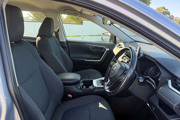2020 Toyota RAV4 GX AXAH52R