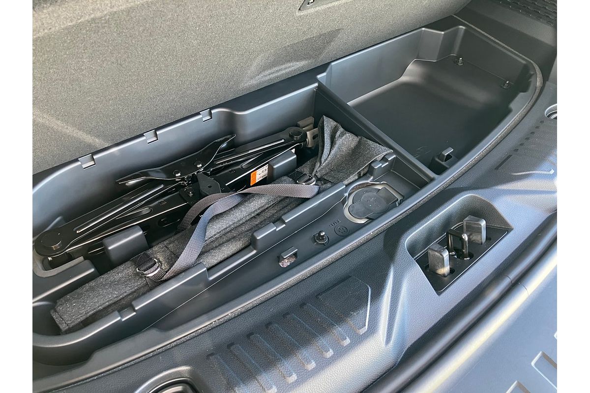 2024 Ford Everest UB MY24