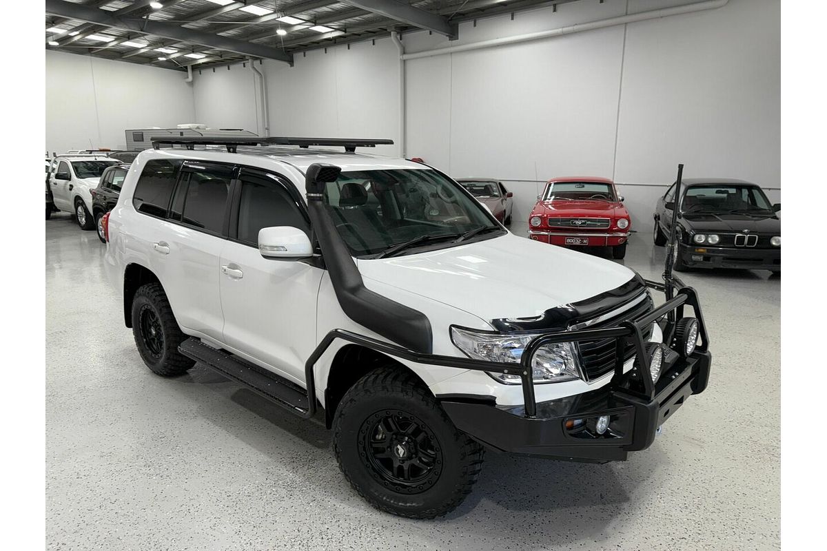 2012 Toyota Landcruiser GXL VDJ200R