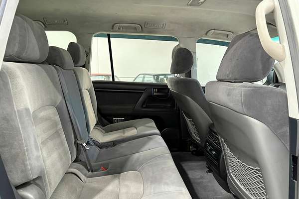 2012 Toyota Landcruiser GXL VDJ200R