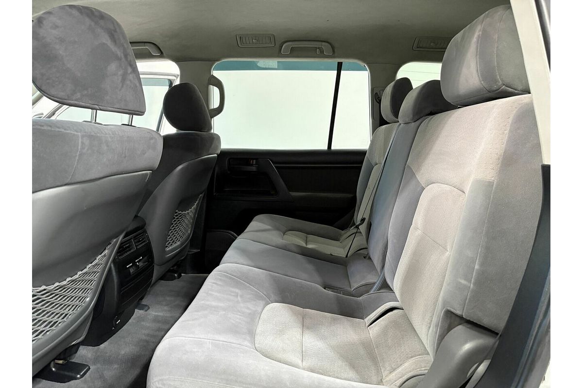 2012 Toyota Landcruiser GXL VDJ200R